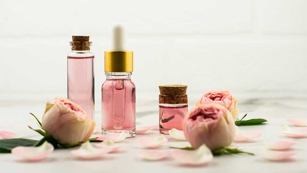 rose water therapy to remove dark circles